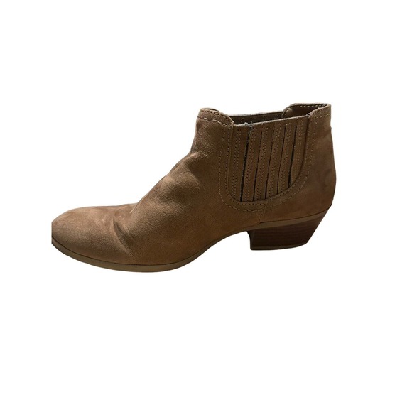 American Eagle 8W Shanna Chelsea Ankle Boot Cognac Slip On Faux Suede - Picture 11 of 12